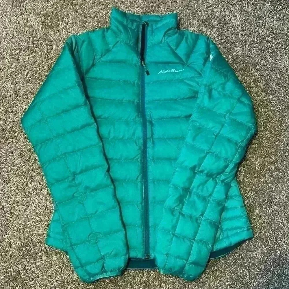 Like New! Women’s Eddie Bauer Puffer Jacket - Size X-Small